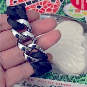 RUBBS bracelet black and platinum tone